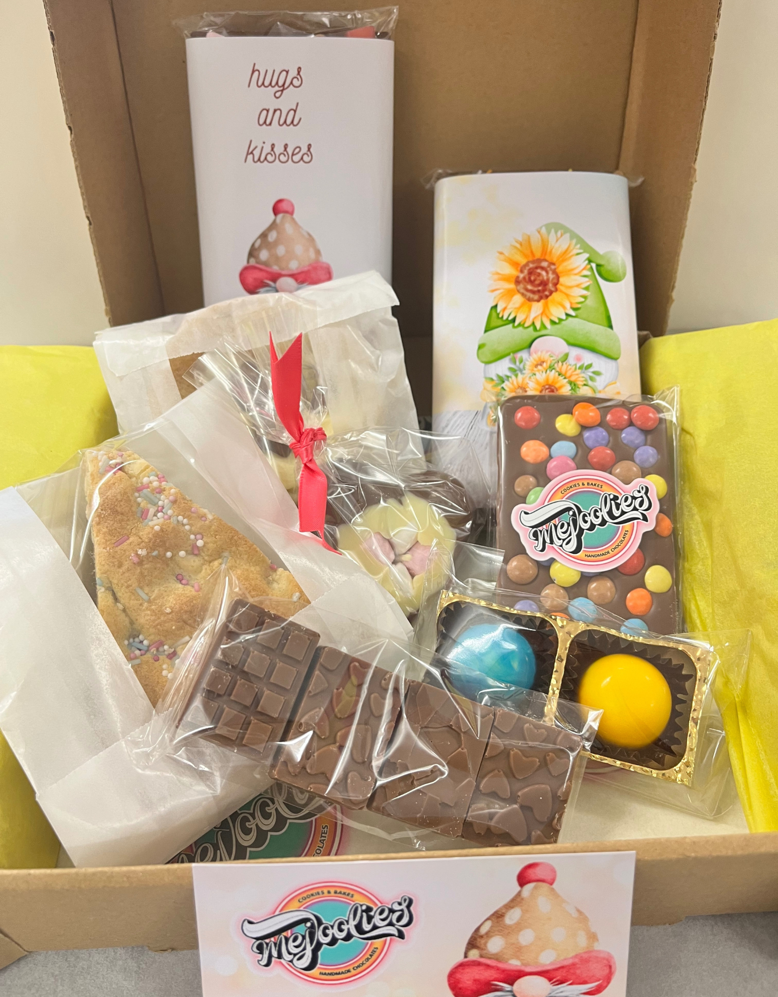 Mejoolies Subscription boxes 